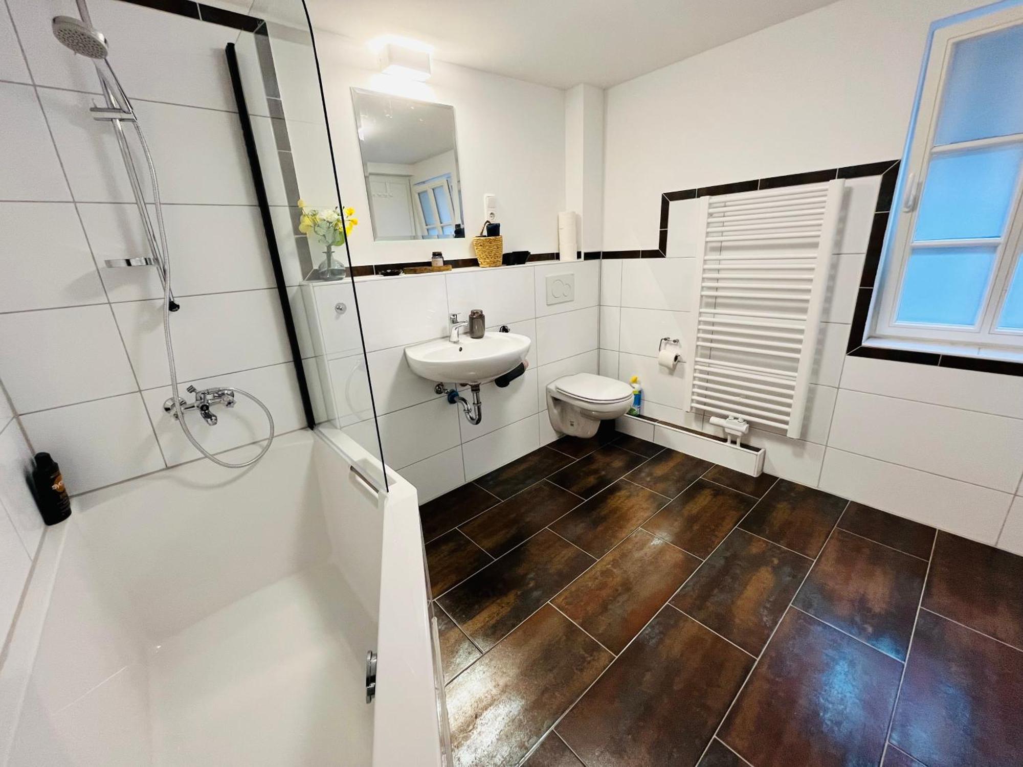 Aycatcherhomes - Bigliving I 3 Bedrooms I 7 Persons I 2 Bathrooms I Toplocation I Old I Wlan I Maisonette Boutique App Luna